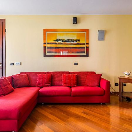 Jacuzzi Apartment In Italian Villa, Wi-Fi & Garden Sassuolo - Maranello Casalgrande Ngoại thất bức ảnh